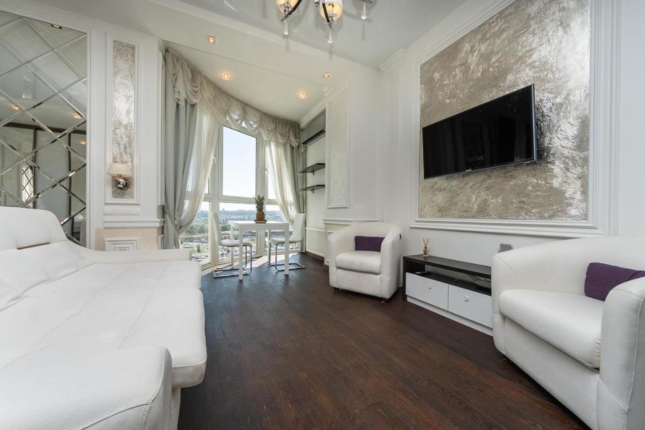 Apartment Exquisite Panoramic Views Dnipro Embankment *