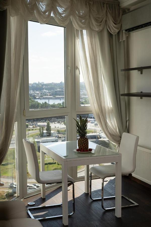Exquisite Panoramic Views Dnipro Embankment Apartment